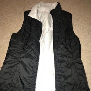Reversible Women’s Mondetta Vest